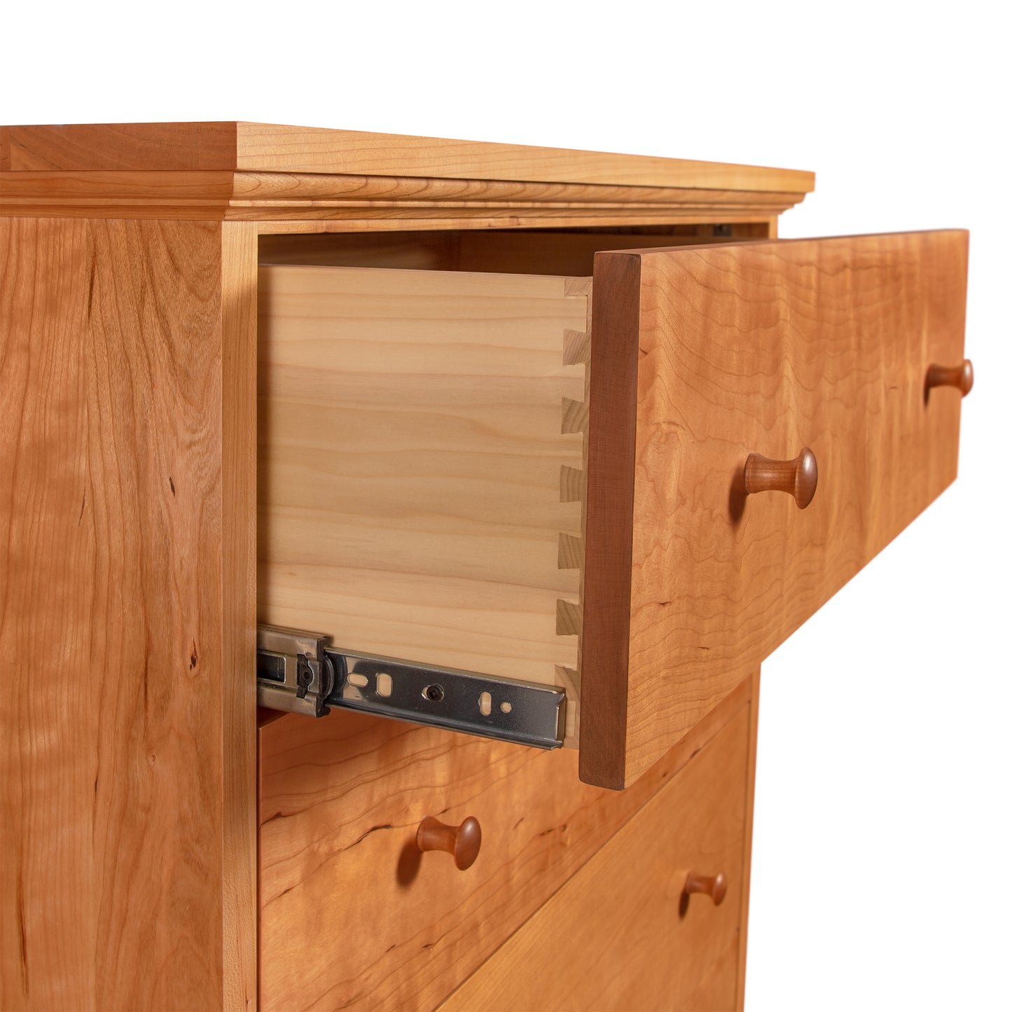 American Country 5-Drawer Chest by Lyndon Furniture with dovetail joints and metal slides.