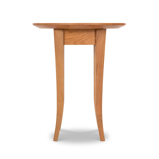Lyndon Furniture Classic Shaker Round Flare Leg End Table with four elegantly curved legs, showcasing its handcrafted solid wood design.