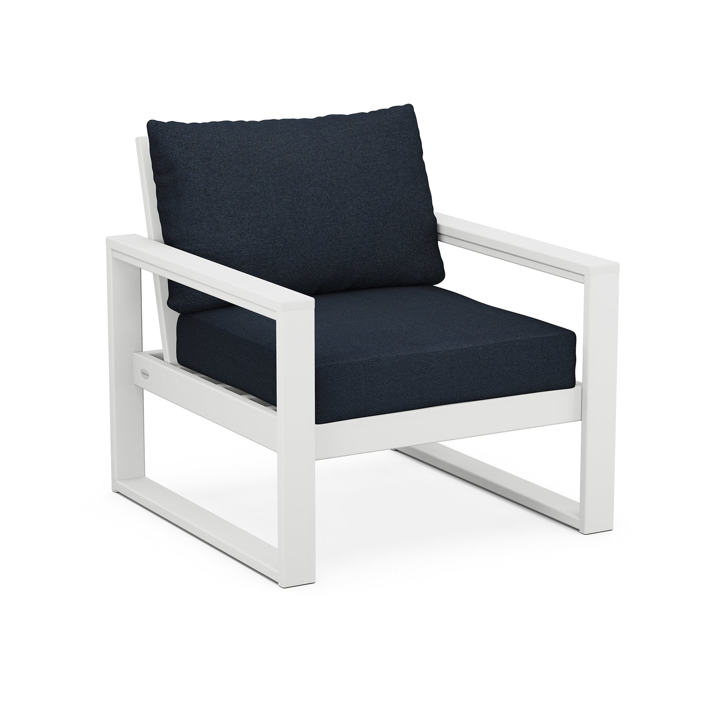 Modern POLYWOOD EDGE Club Chair with dark cushioned seat and backrest.