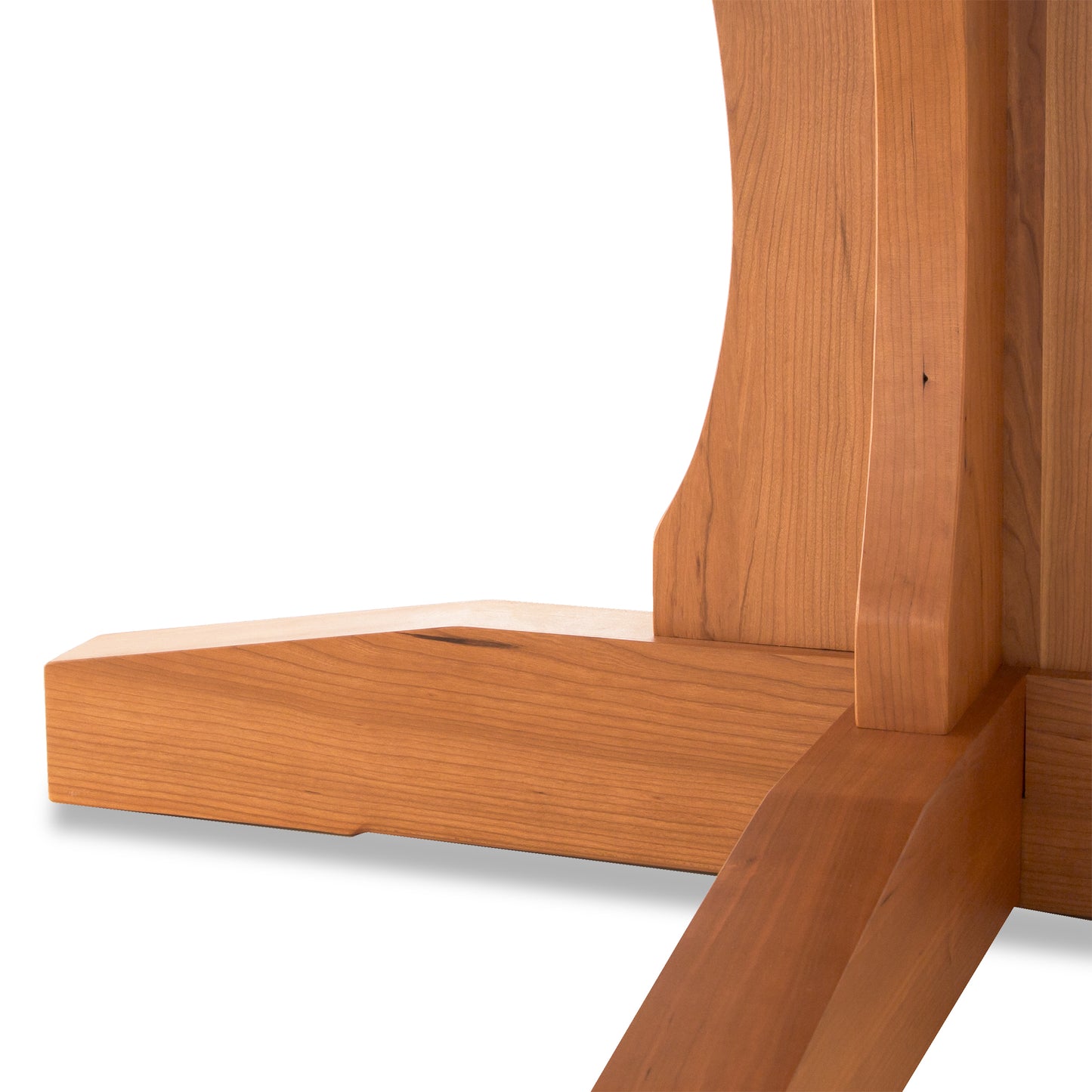 Lyndon Furniture New Traditions Round Pedestal Table base with intersecting solid hardwood beams and detailed wood grain craftsmanship.