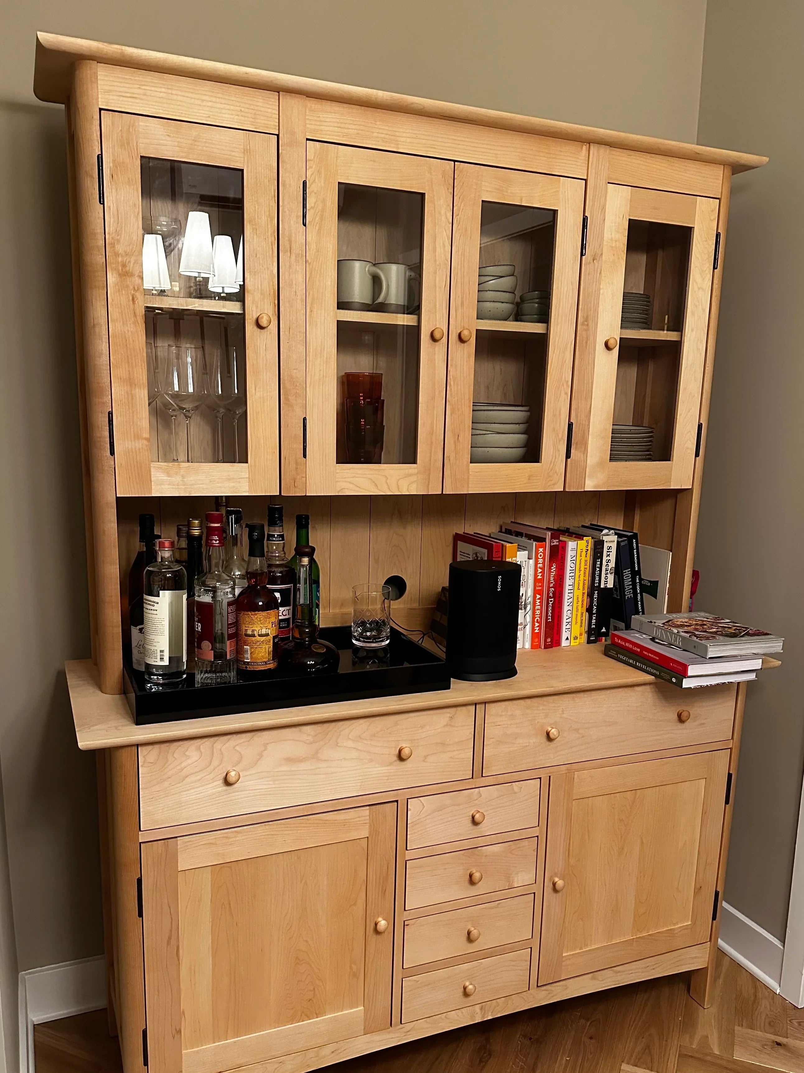 Modern Shaker Large Buffet & Hutch In Maple Wood