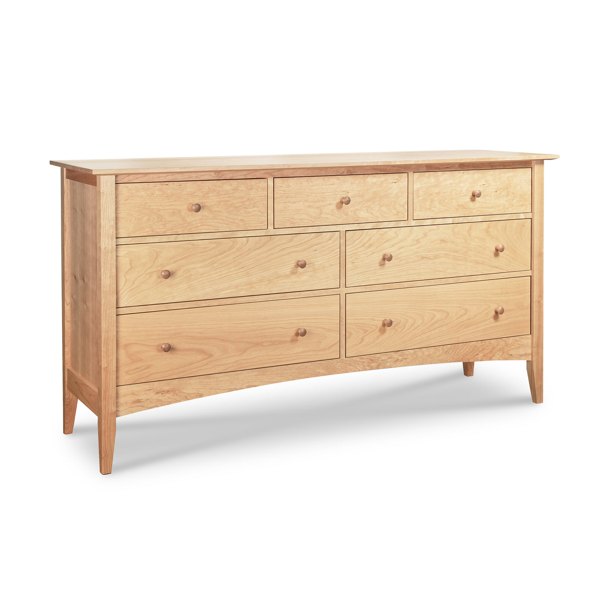 Maple Corner Woodworks American Shaker 7-Drawer Dresser in light wood with round knobs, expertly crafted in Vermont from solid hardwood.