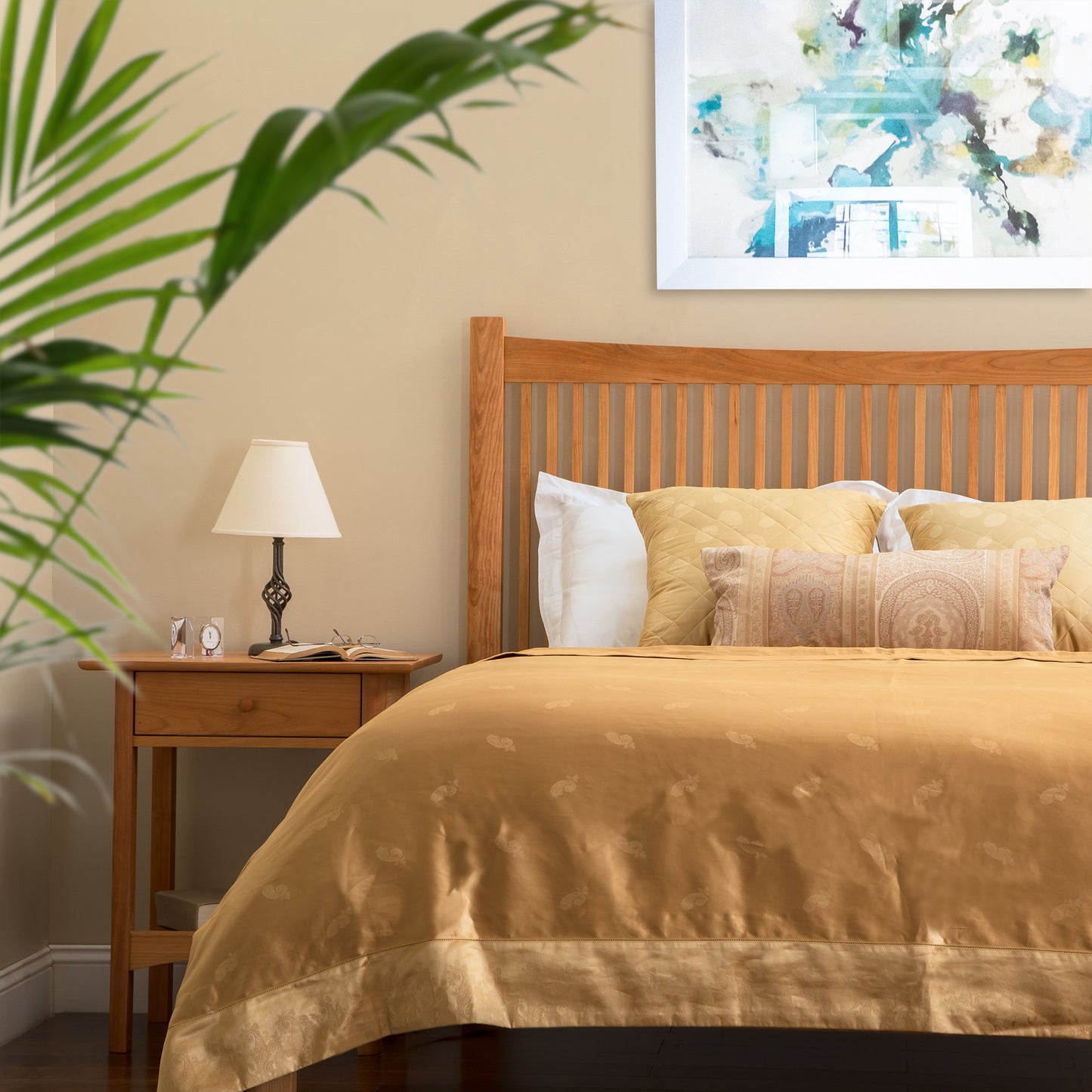 Vermont Furniture Designs Heartwood Shaker Low Footboard Bed with yellow bedding.